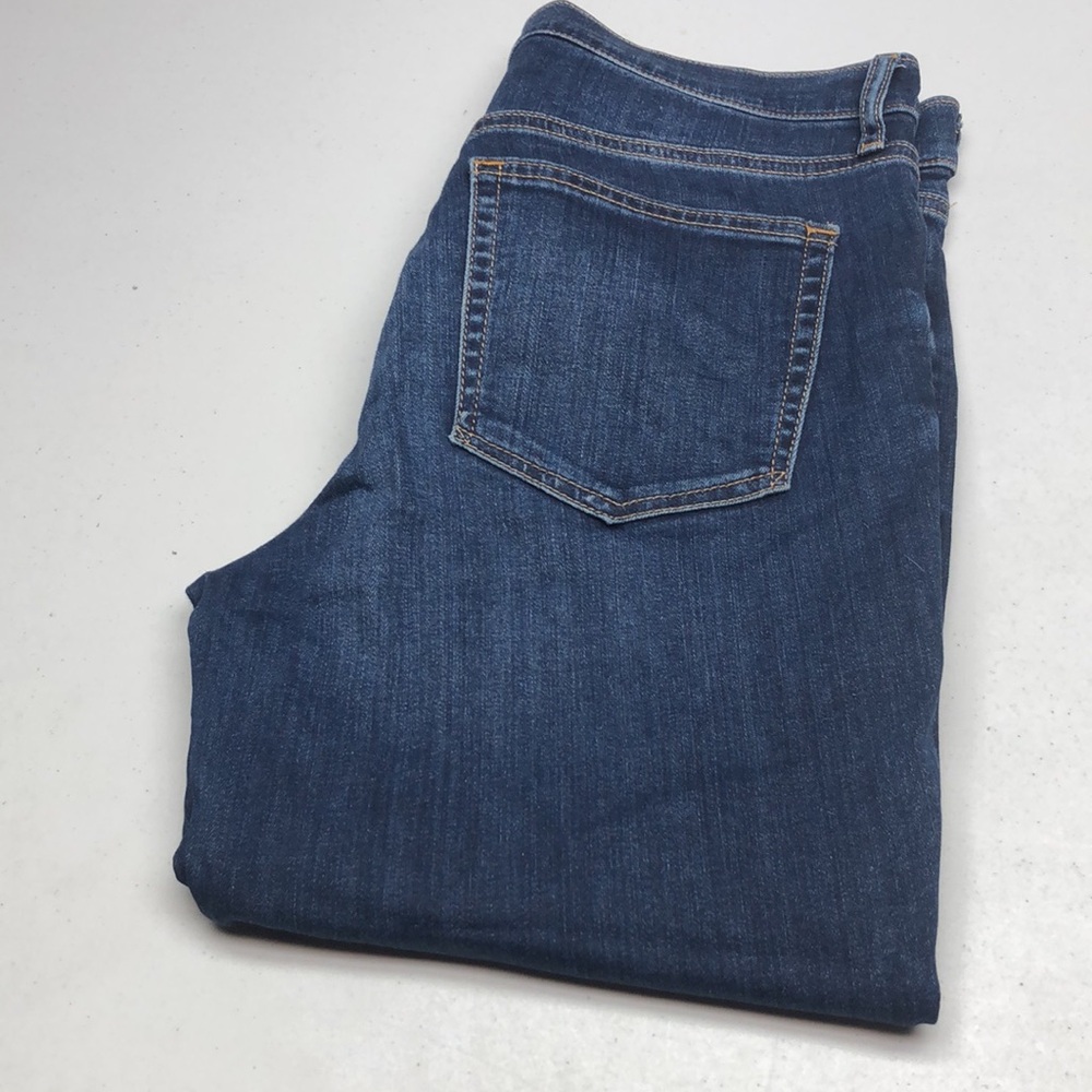LIKE NEW GAP REGULAR TRUE SKINNY JEANS 12/31x27 ⭐️
